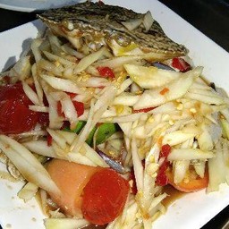 ตำปูม้าไข่แดง