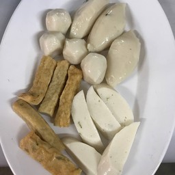 ลูกชิ้นปลาลวก