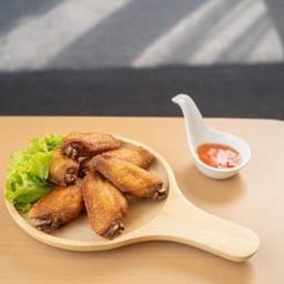 ปีกไก่ทอดน้ำปลา