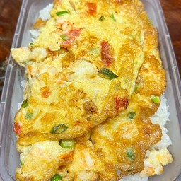 ข้าวไข่เจียวกุ้งสับ