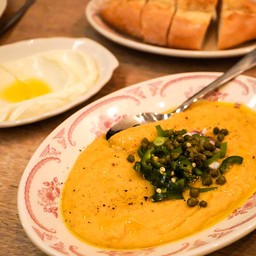 Kafenion “emeis & emeis”