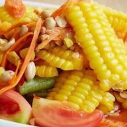 ส้มตำข้าวโพดไทย