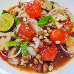 ยำหมูยอไข่แดงเค็ม ปลาร้ายั่ว