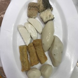 ปลาลูกชิ้นปลาลวกรวม