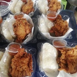 เหนียวไก่ชุดเล็ก(สะโพก+น่อง+2ข้าวเหนียว)