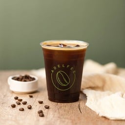 Adelfee Coffee Sukhumvit 8