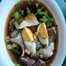 เกาเหลาก๋วยจั๊บ