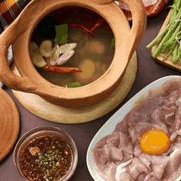 เพชรลำภูหมูกะทะประตูน้ำร้อยเอ็ด&กุ้งเผา&ปลาจุ่ม&แจ่วฮ้อนหมู/เนื้อ-ตลาดประตูน้ำร้อยเอ็ด