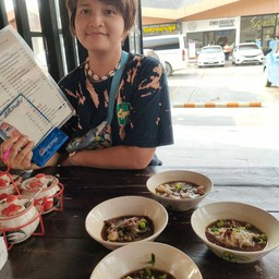 ครัวเที่ยงคืน ซอย รพ.สระบุรี