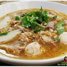 เกาเหลาต้มยำรสแซบ