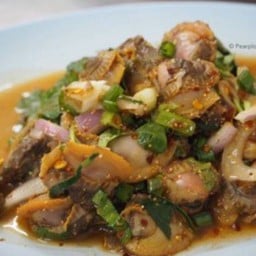 ลาบหอยแครง