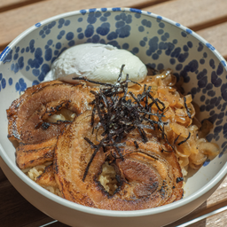 ข้าวหน้าหมูชาชู