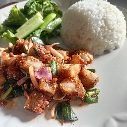 ข้าวยำ หมูสามชั้น แซ่บ