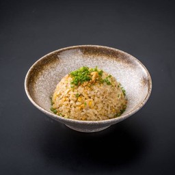 ข้าวผัดกระเทียม