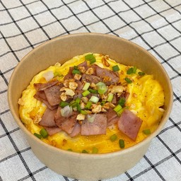 ข้าวแฮมผัดกระเทียม ไข่ข้น