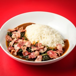 ข้าวแกงกะหรี่เบคอนผักโขม Spinach & Bacon curry rice