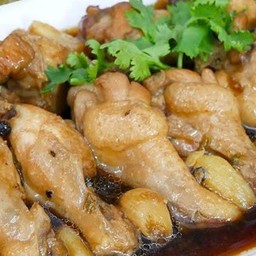 ปีกกลาง