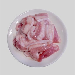 หมูนุ่มสามชั้น 500 กรัม