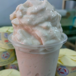 นมหมีกล้วยปั่น