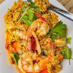 กุ้งผัดผงกะหรี่