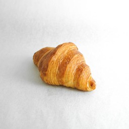PLAIN CROISSANT