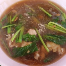 ราดหน้า เส้นใหญ่