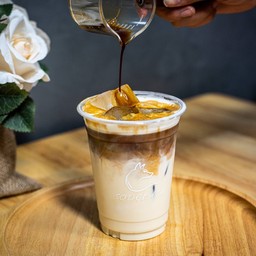 Iced white malt cafe latte