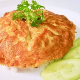 ข้าวราดไข่เจียวหมูสับ ไข่ 2 ฟอง