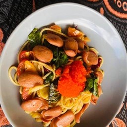 สปาพริกแห้งใส้กรอกไข่กุ้ง