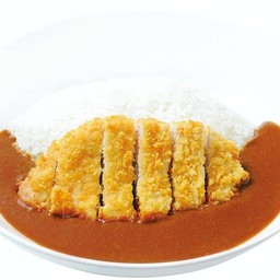 ข้าวแกงกะหรี่ปลาชุบเกล็ดขนมปังทอด Fried fish cutlet curry rice