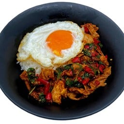 ข้าวกะเพราหมูหม่าล่า ไข่ดาว