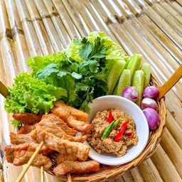 ชุดหมูปลาร้าสับ ผักสด