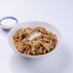 ข้าวหน้าหมูย่างเตาถ่าน