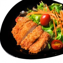 สลัดไก่คาราเกะ Japannese Fried Chicken Salad