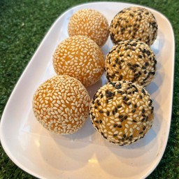 ขนมไข่หงษ์ รวม 2 แบบ งาขาว&งาขาว+งาดำ