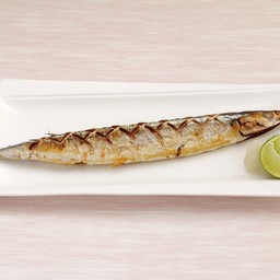 1374Grilled Pacific saury (Sanma)