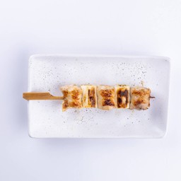 สะโพกไก่ต้นหอมญี่ปุ่น