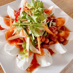ยำไข่เค็ม