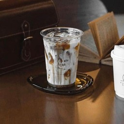 Caramel Macchiato คาราเมล แมคคีอาโต้