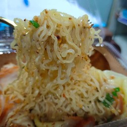 บะหมี่แห้งหมูแดง