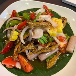 ยำปลากรอบ(ยำแซบปลาร้าหอม)