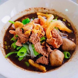 ก๋วยเตี๋ยวรวมหมู