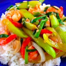 ผัดผริกหยวก กุ้ง หมึก