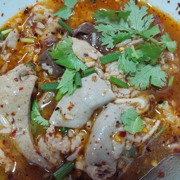 ข้าวต้มเครื่องใน
