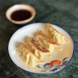 เกี๊ยวซ่า