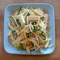 ผัดถั่วงอกเห็ดหอมใ่ส่เต้าหู้ Vegan