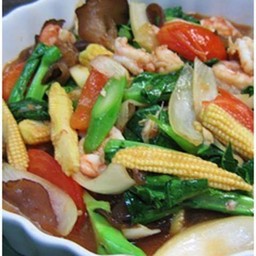 ผัดผักรวมมิตร