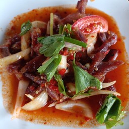 ยำหมูย่างพริกเผา