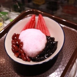 ถั่วแดง เฉาก๊วย แตงโม น้ำโอ้เอ๋ว