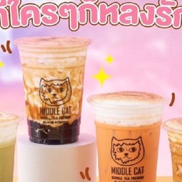 Middlecat ชานมไข่มุก ชาไทย สาขาสาธุประดิษฐ์ สาธุประดิษฐ์